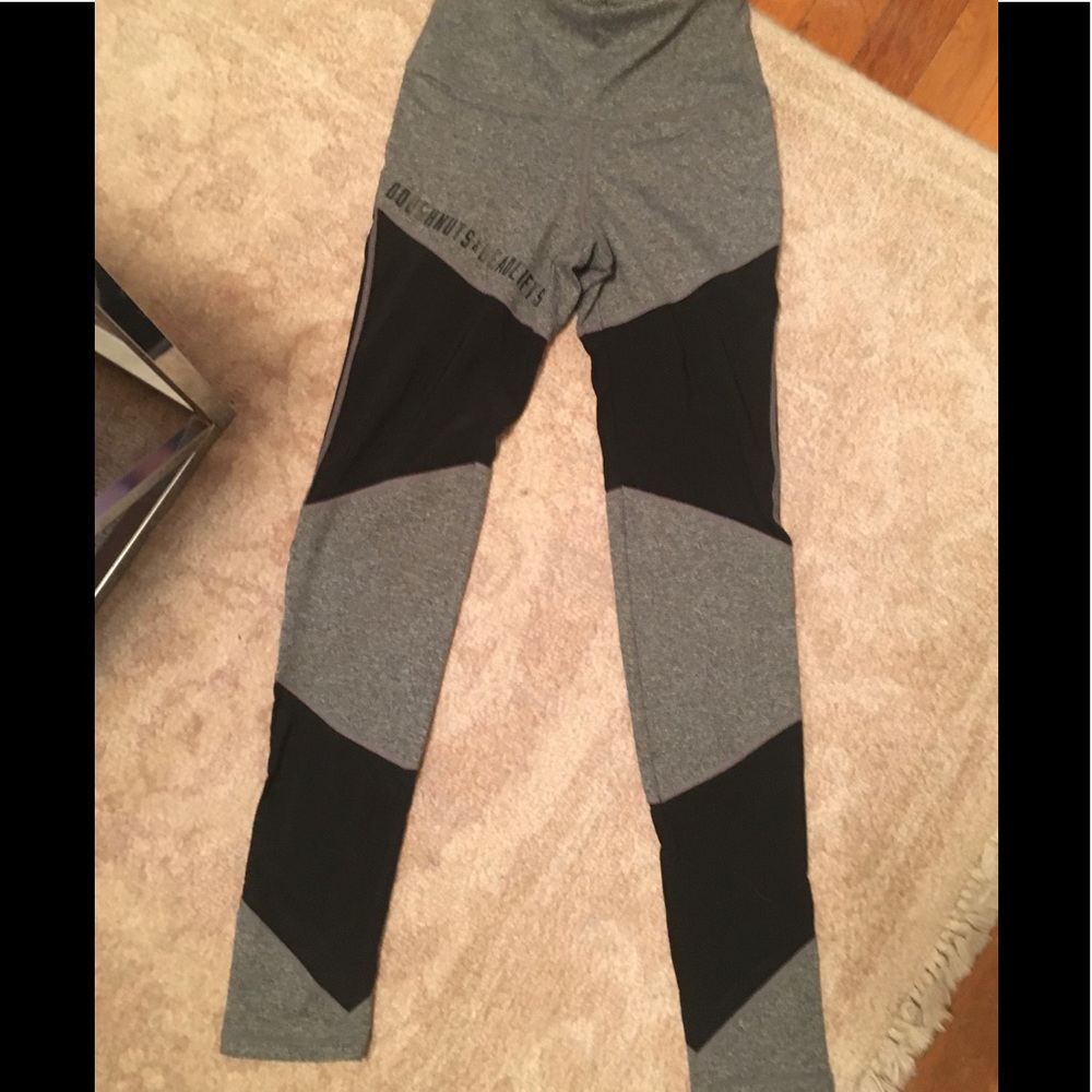 🍩Doughnuts&Deadlifts Hi Rise Gray w/Mesh Leggings